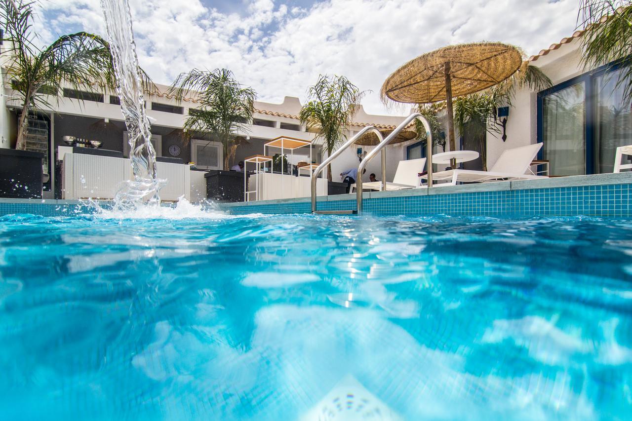 Boutique Hotel Capo Blu Santa Margherita di Pula Εξωτερικό φωτογραφία